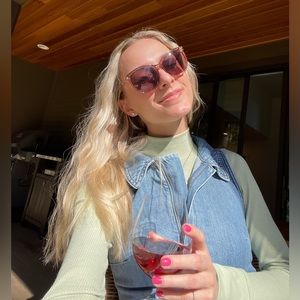 Meet your Posher, Erin